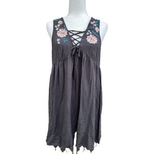 Aeropostale tunic women top gray embroidered tunic flowers Large A000184